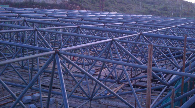 江西概述网架加工中对钢材的质量的过细恳求